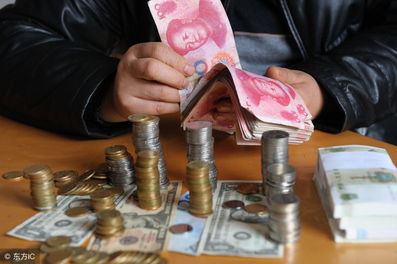 每个月想省点钱,我想多挣点钱该怎么做