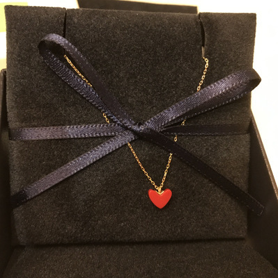 ahkah小红心为什么那么贵,ahkah小红心值得买吗