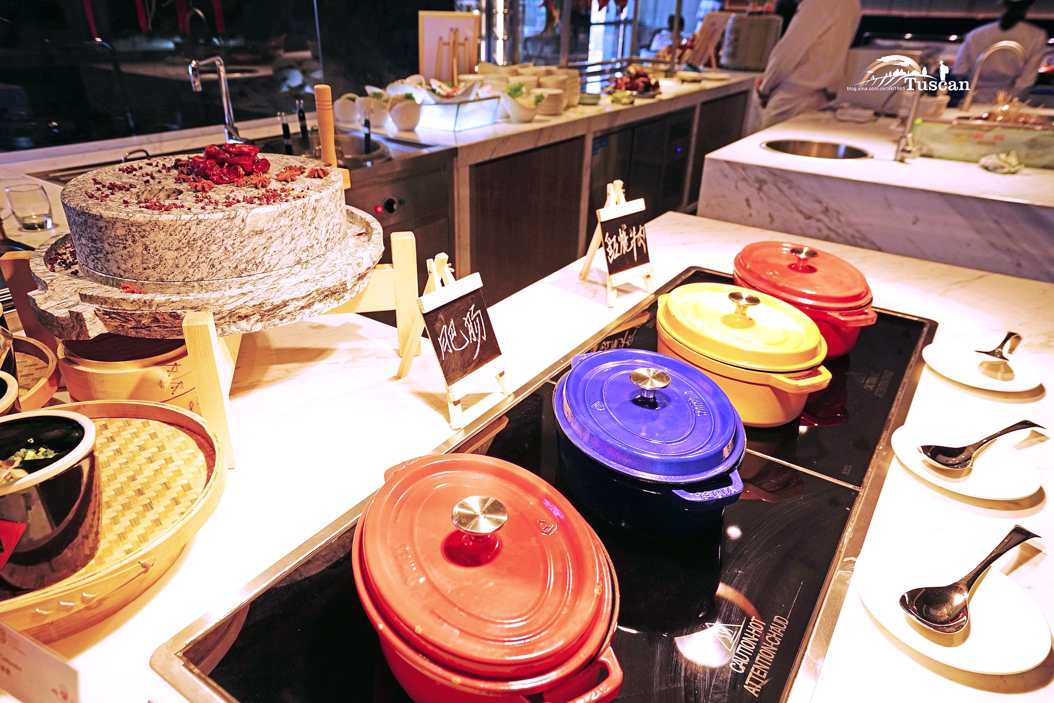 芙蓉花开成都,世茂成都茂御酒店大床房