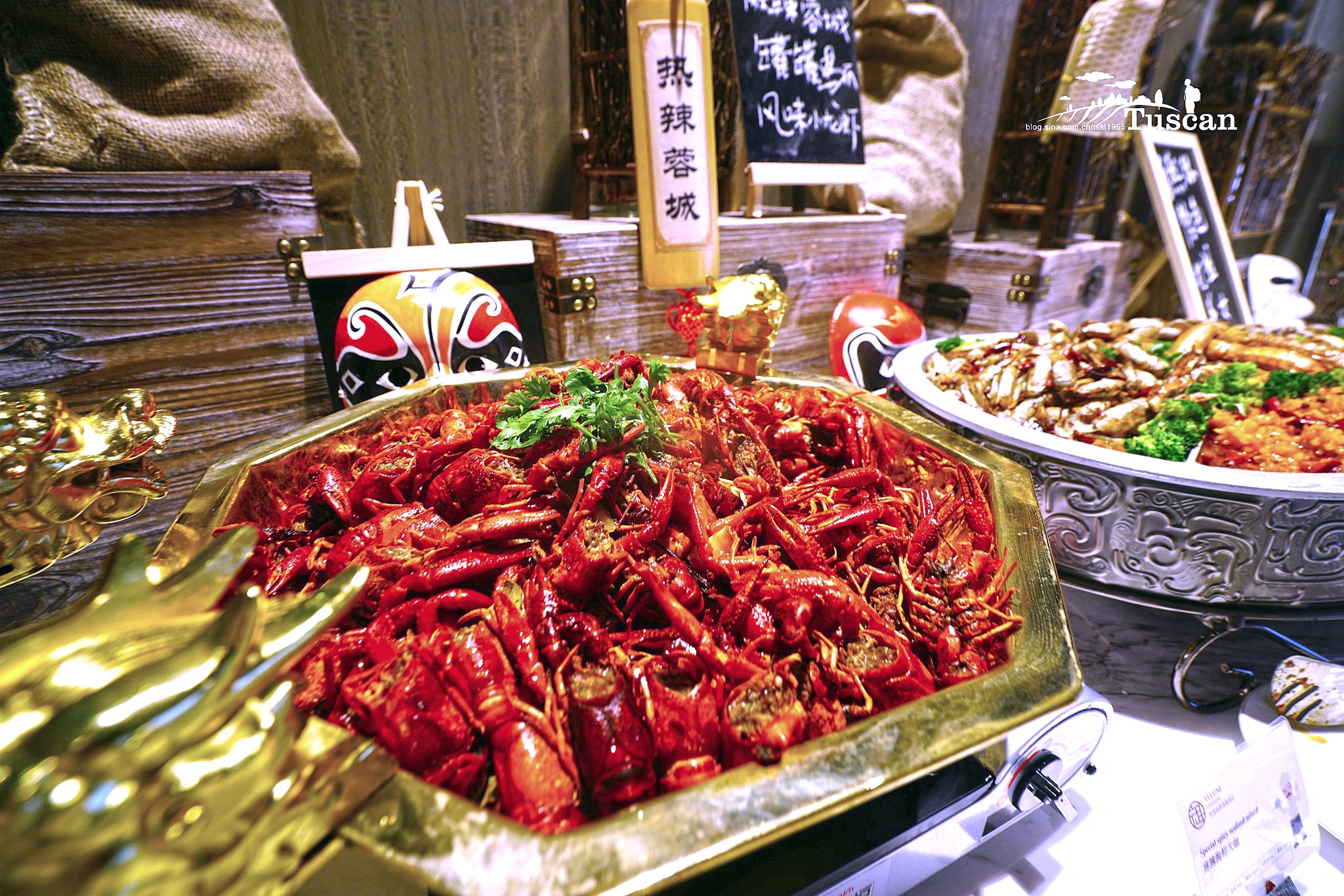 芙蓉花开成都,世茂成都茂御酒店大床房