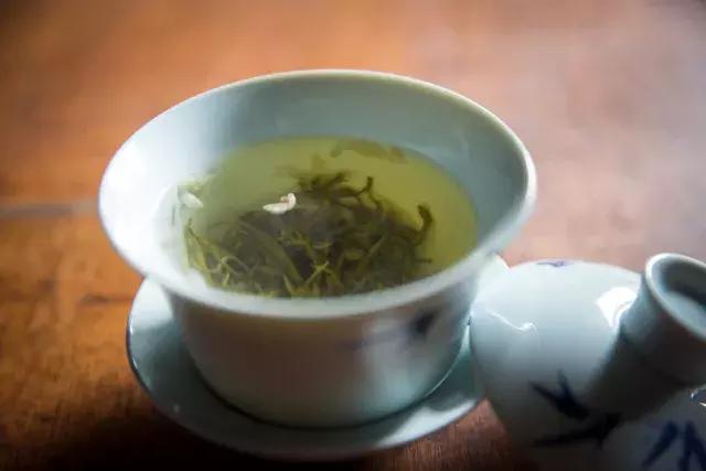 成都｜撸着串呷着茶，我们在“成姆斯特丹”找到不一样的乐子