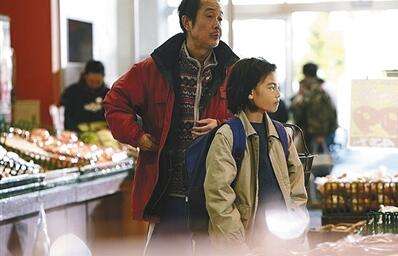 惊艳了！“小偷家族”的“性教育”，竟如此高级