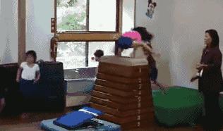 日本在鼓励生育的政策,日本鼓励生育有多疯狂