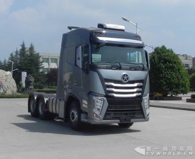 大运重卡n9h550马力双油箱远航版,大运重卡国六牵引车550马力