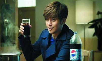 百事可乐的所有代言明星有哪些,百事可乐各个代言人