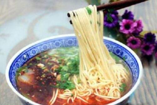 中国餐饮三大巨头之一跌落神坛,曾经的餐饮大佬从辉煌到衰落