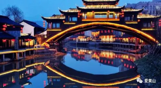 「关注」气势恢弘！黄山北站杭*站黄**场基本完工！