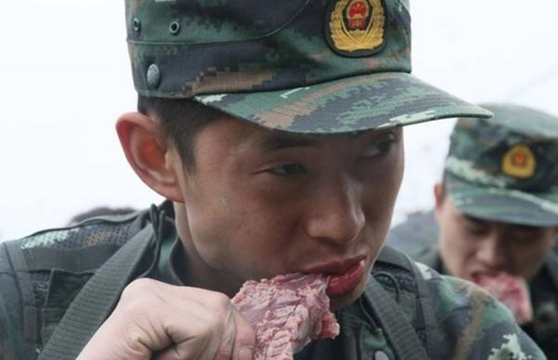 为什么牛肉可以生吃猪肉不可以,为什么牛肉可以生吃猪肉却不行