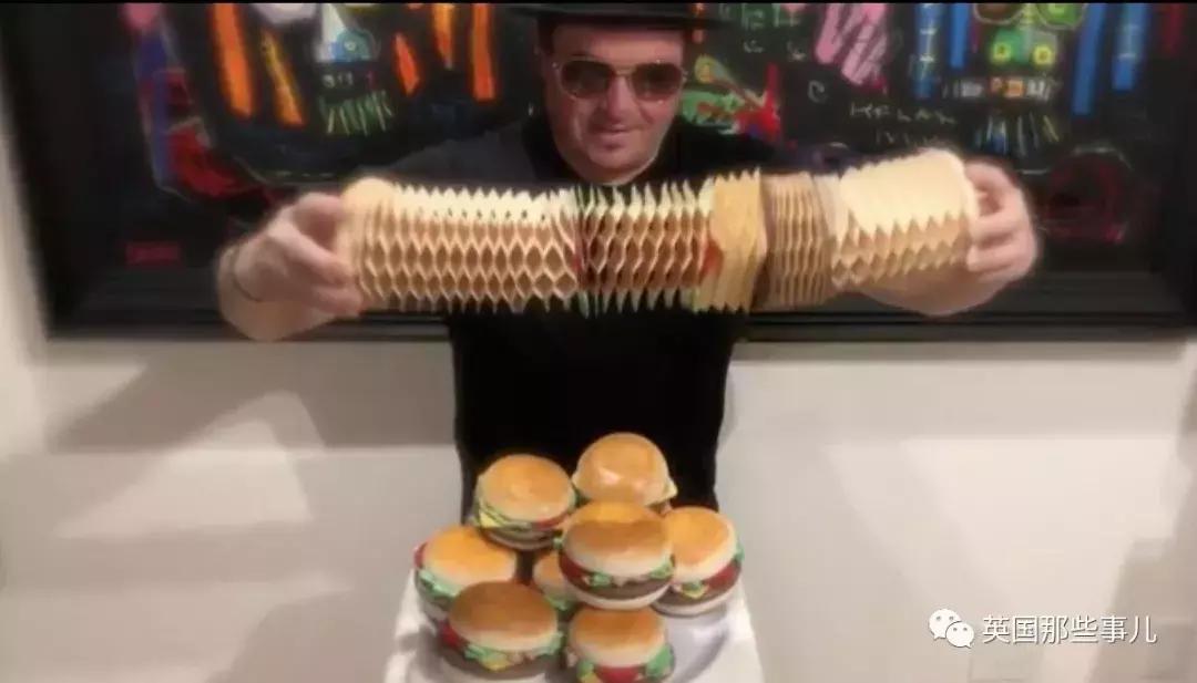 只爱恶作剧靠什么养家?他把所有东西变成纸捉弄人,这手艺简直了