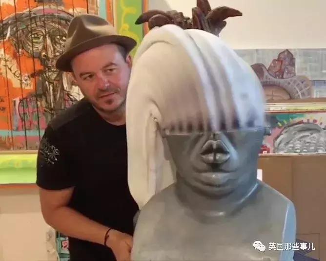 只爱恶作剧靠什么养家?他把所有东西变成纸捉弄人,这手艺简直了