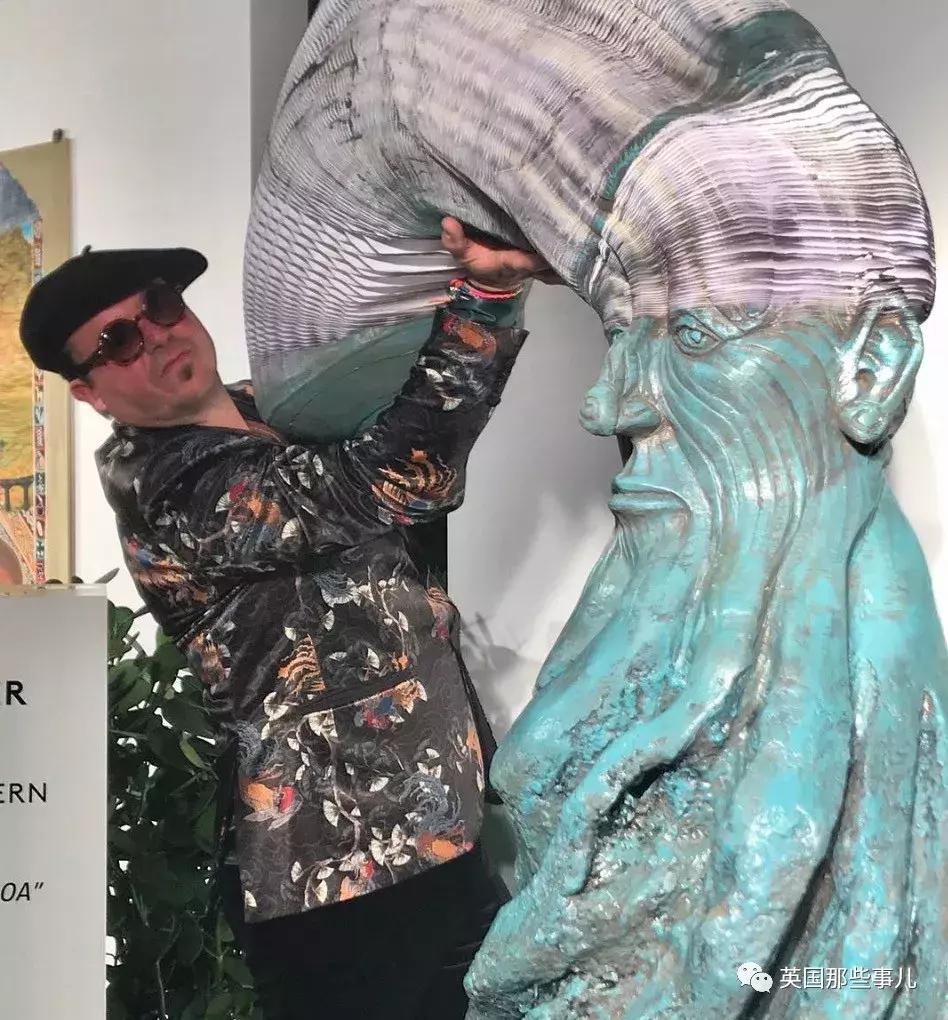 只爱恶作剧靠什么养家?他把所有东西变成纸捉弄人,这手艺简直了