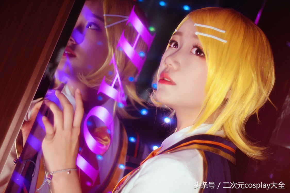 镜音莲和镜音铃cp,镜音铃双子游戏coser