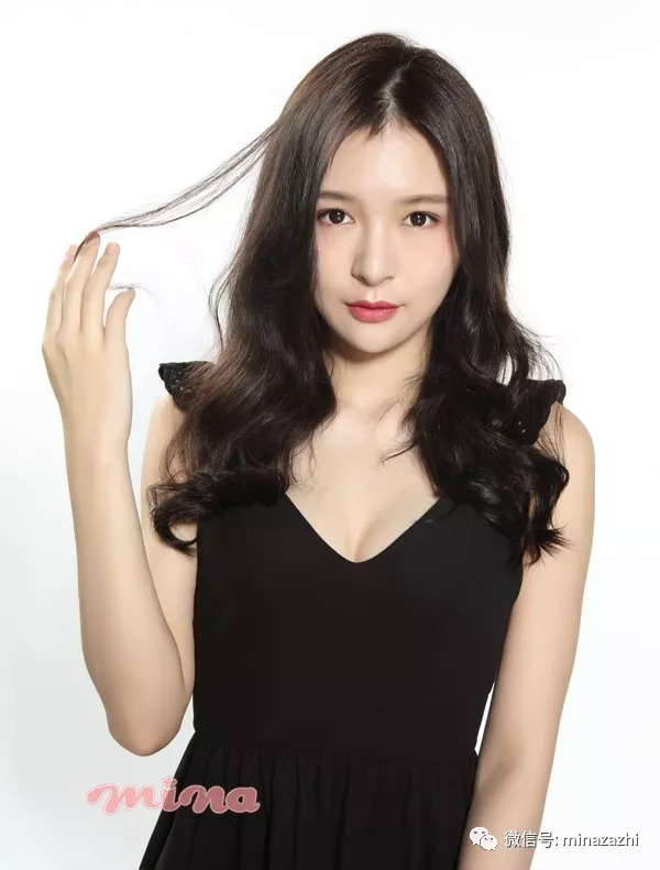 头发塌塌的适合什么蓬松发型,头发比较塌怎么把发型弄得蓬松