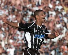 世界足坛最杰出的十大球星,足坛20大任意球高手