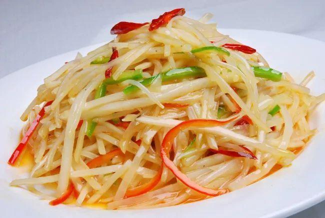 土豆丝怎么简单切,土豆丝怎么切丝家常