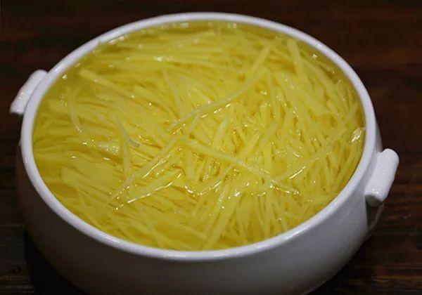 土豆丝怎么简单切,土豆丝怎么切丝家常