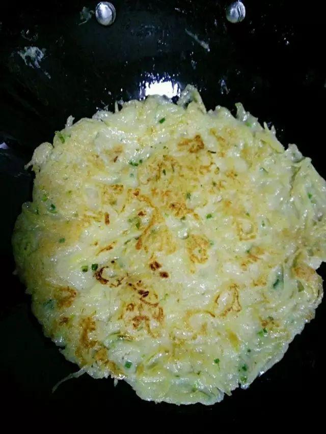 土豆丝怎么简单切,土豆丝怎么切丝家常