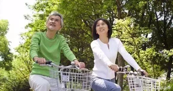 八零后夫妻正确相处之道,六十岁后夫妻相处八要八忌八技巧