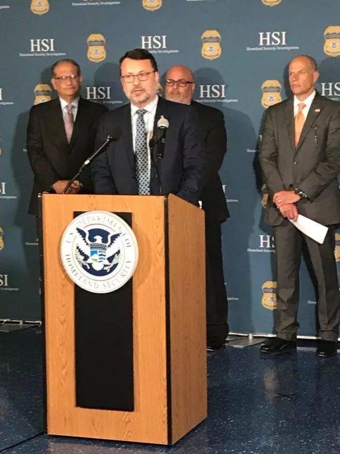 纽约史上最大赝品案,纽约最大的lv走私案