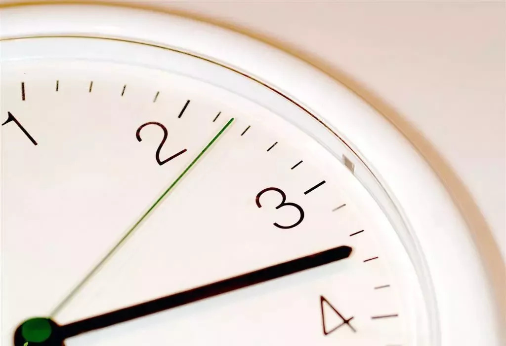 天天敷面膜对皮肤有什么危害吗 (天天敷面膜皮肤越来越差)