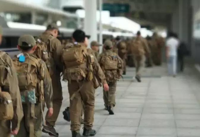 吹响欢乐集结号,吹响集结号奏响主旋律