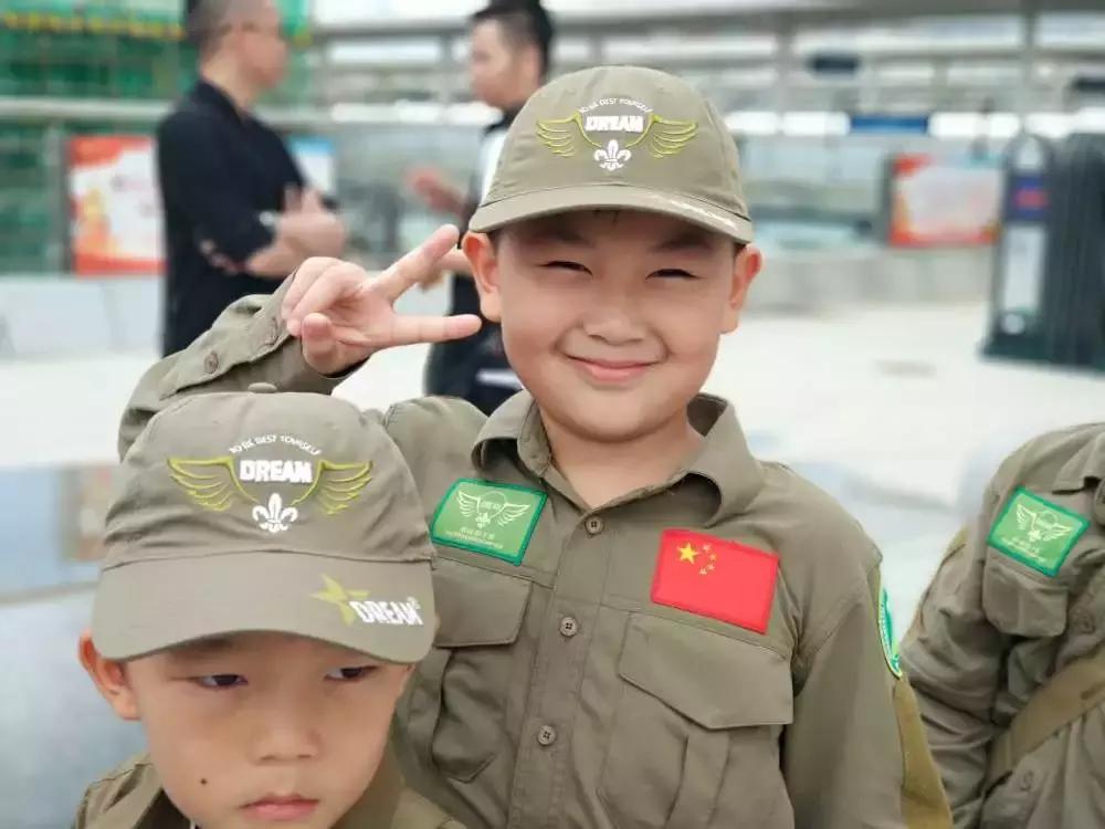 吹响欢乐集结号,吹响集结号奏响主旋律