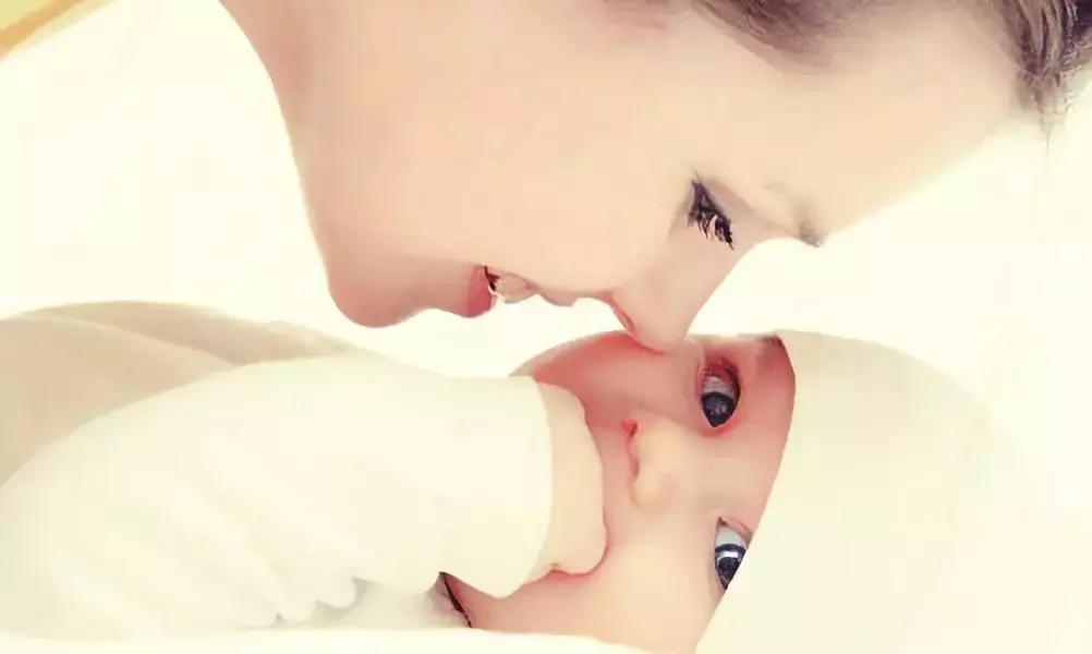 男性艾滋病人可以生健康孩子吗,父母得了艾滋病对子女的影响多大