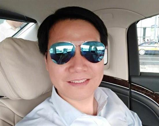 傅恒晒200万手表被群嘲真正的贵族少爷如何晒富有？