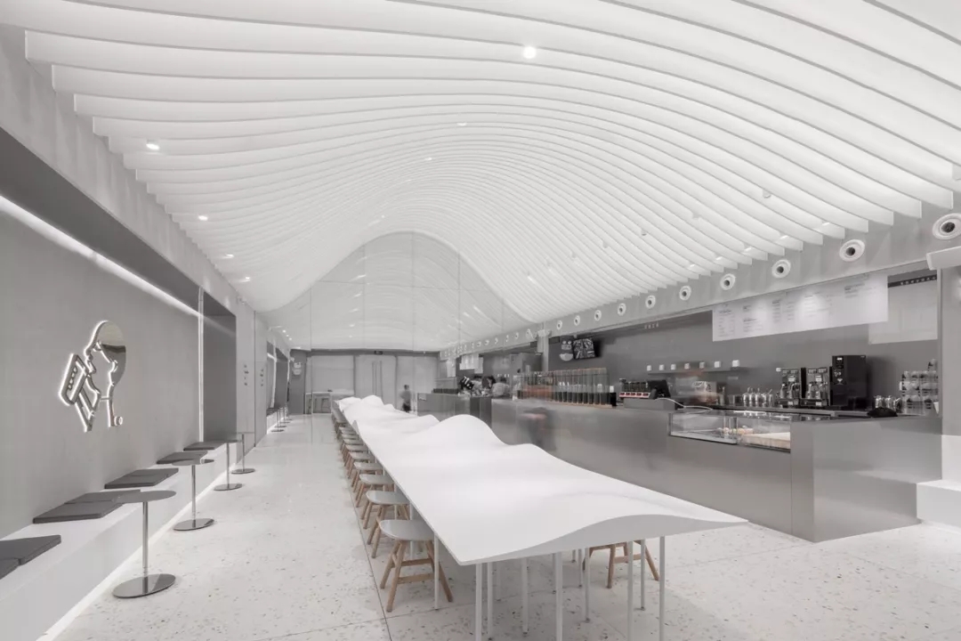 喜茶迪士尼店,喜茶上海迪士尼小镇