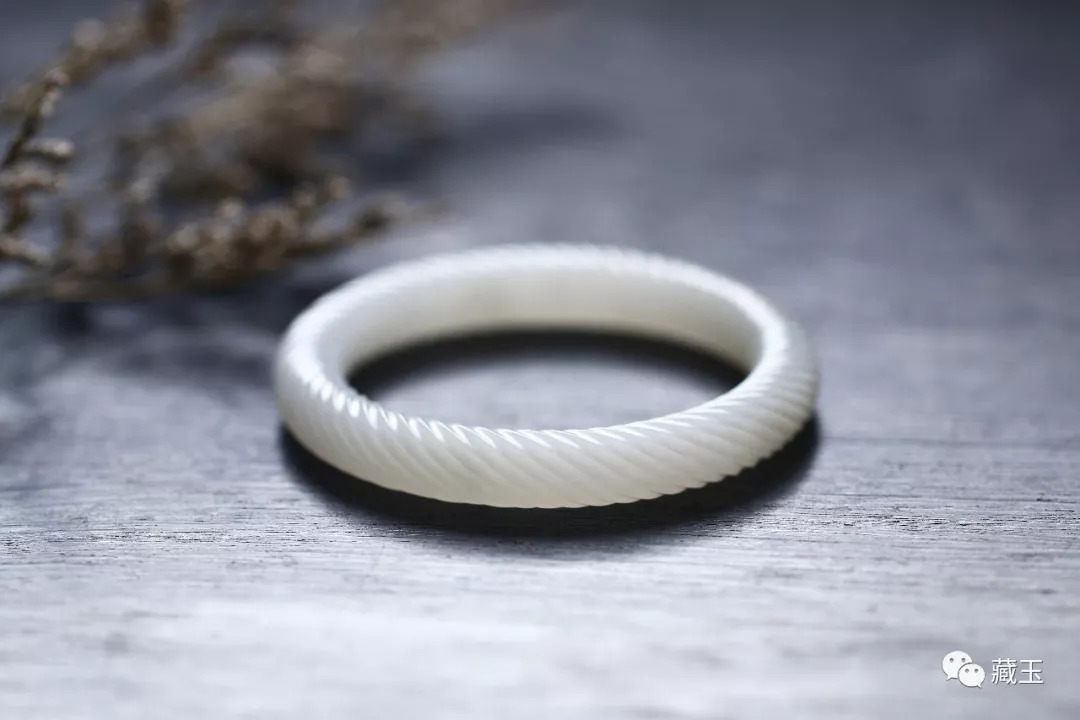 玉手镯定价规律,玉手镯的价格层次