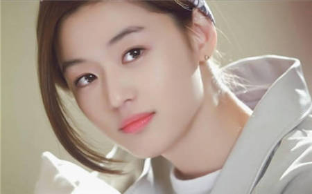 作为精致的仙女们，口红进化史你了解吗？