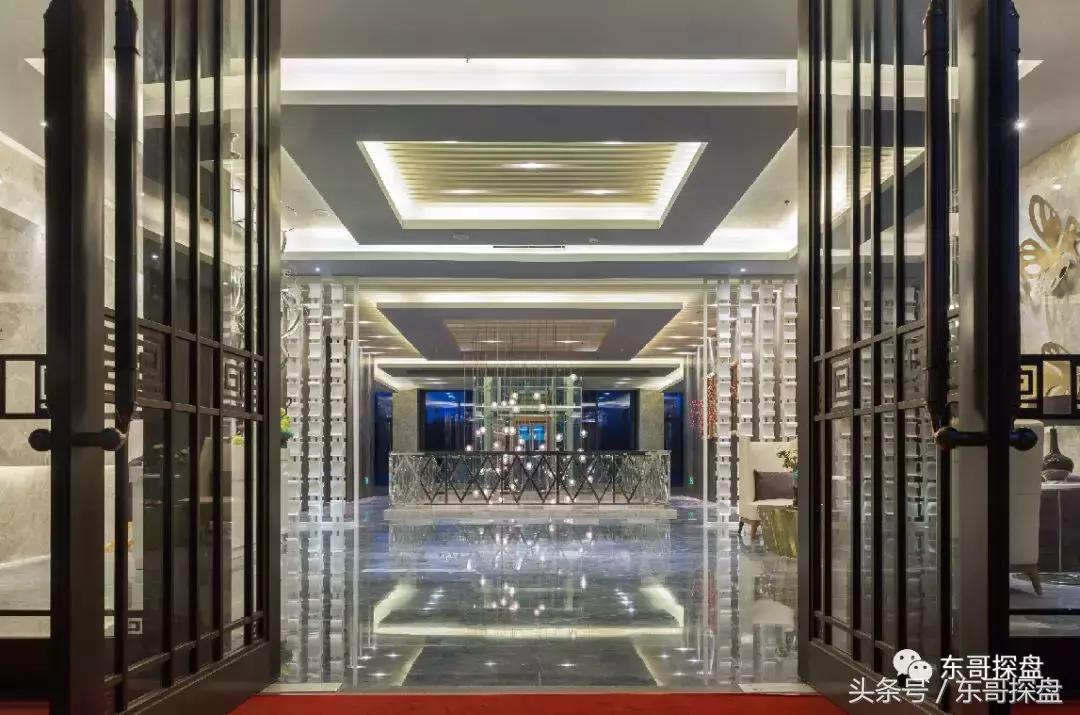 当年错过我的人你后悔吗,当年错过的那个人你后悔了吗