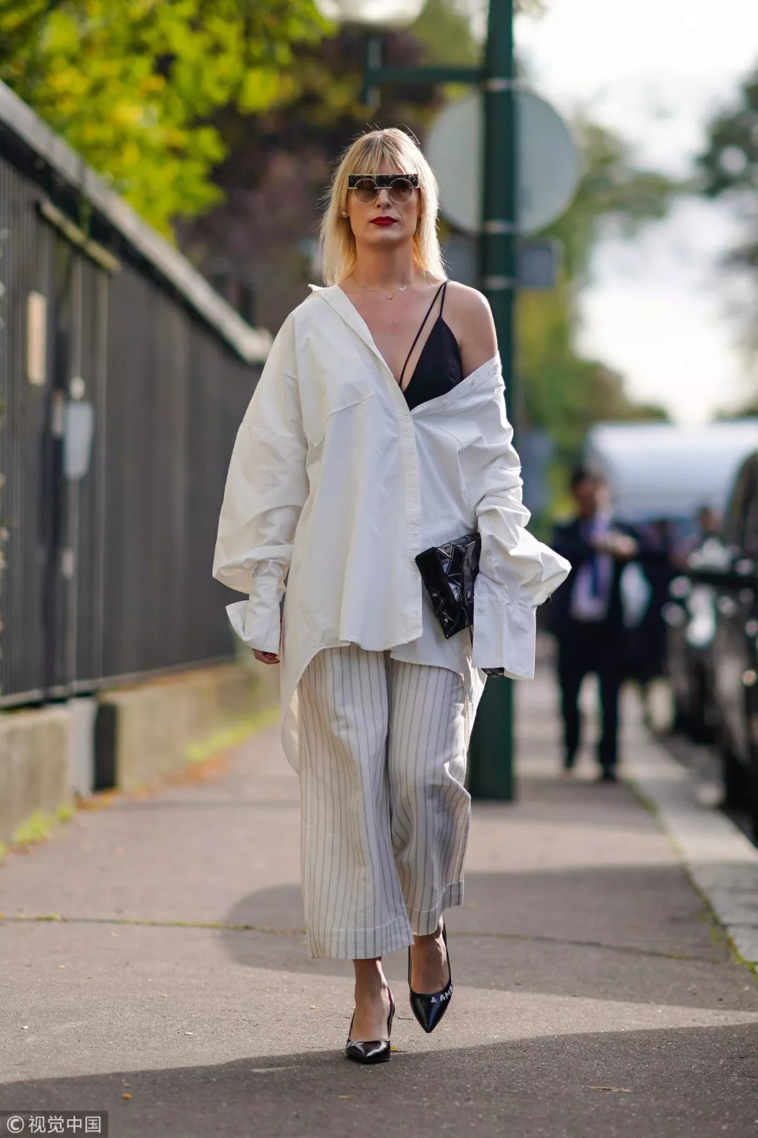 长袖衬衫怎么穿才好看,衬衫这样穿时髦又高级回头率200%