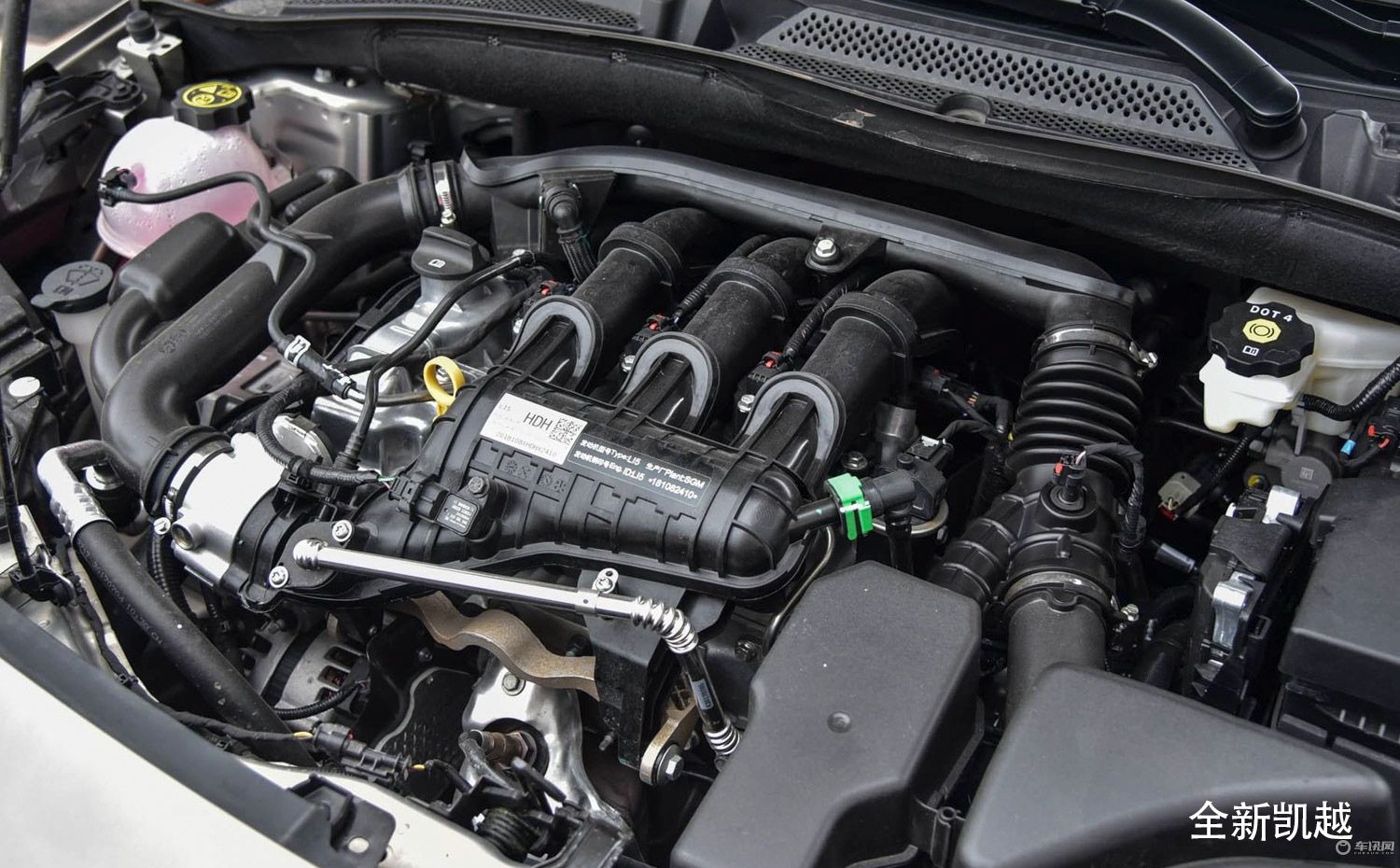 别克凯越参数对比桑塔纳,凯越重出江湖第一件事