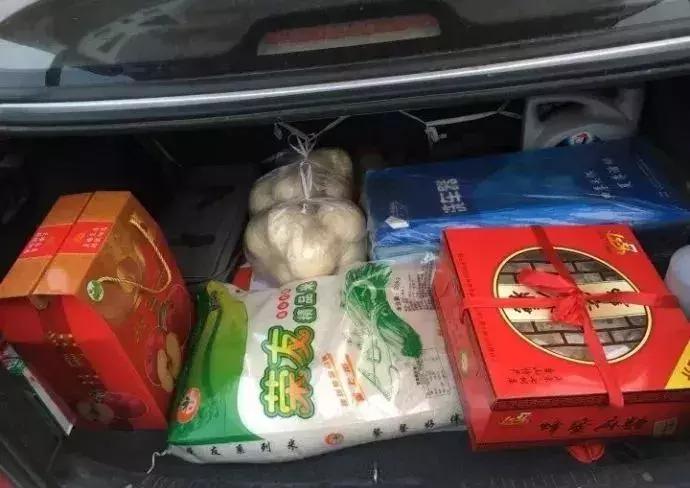 马上,这些年轻人要离开乐山!未来将属于他们……