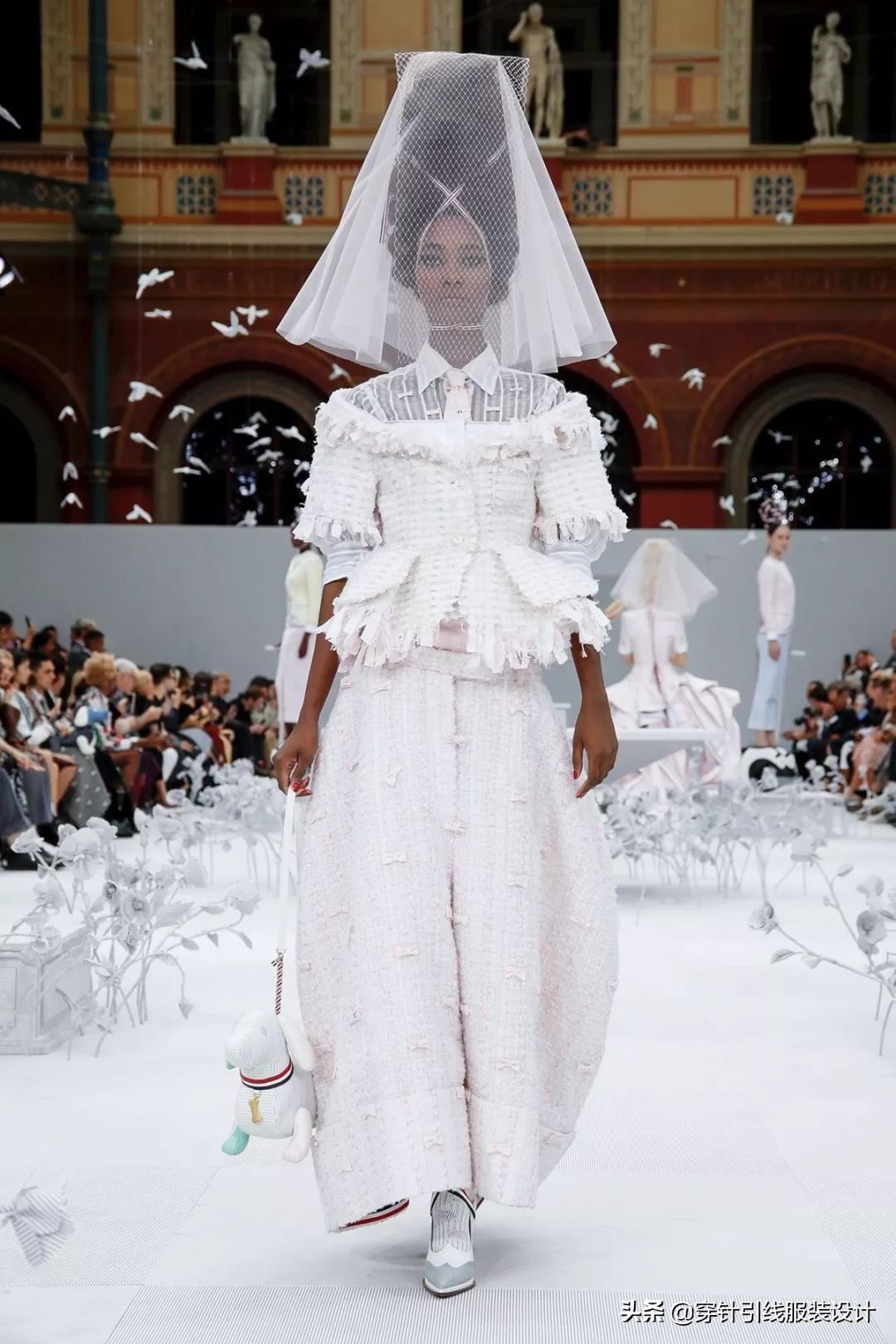 thombrowne西装全身搭配,thombrowne西装上身效果