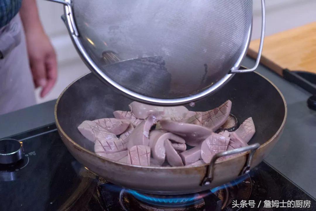 吃过这样的猪腰,会让你质疑你之前吃的都不是猪腰……|麻油猪腰