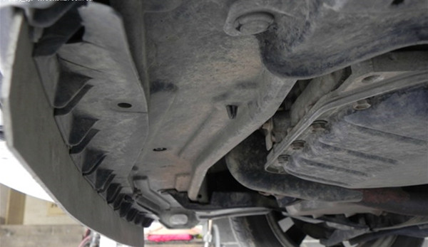 要不要装护板,铝镁合金护板影响发动机下沉