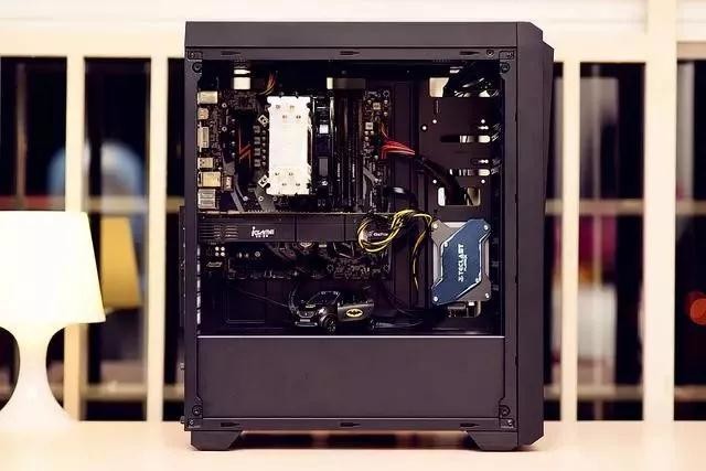 用鞋盒子做电脑主机需要什么,怎么用鞋盒子做主机机箱