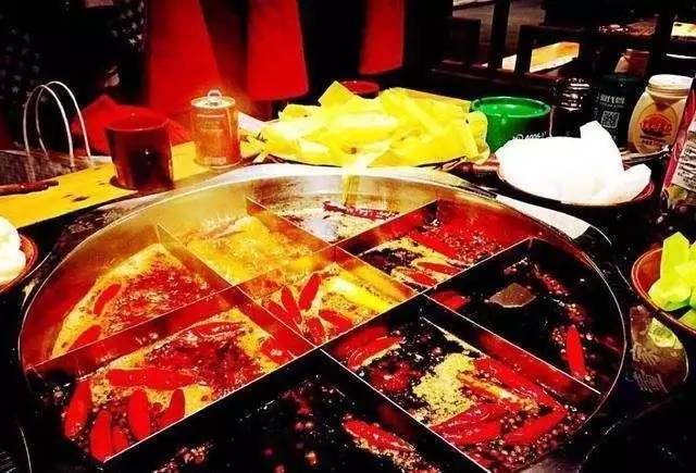 来成都旅游带点啥回去,去成都旅游回去带什么礼品