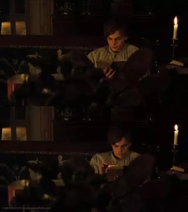 罗密欧与朱丽叶小李子帅气片段,五部电影回顾小李子的颜值巅峰