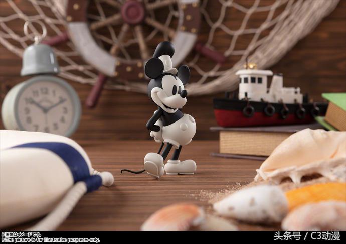 米奇圣诞手办,迪士尼90周年米奇手办