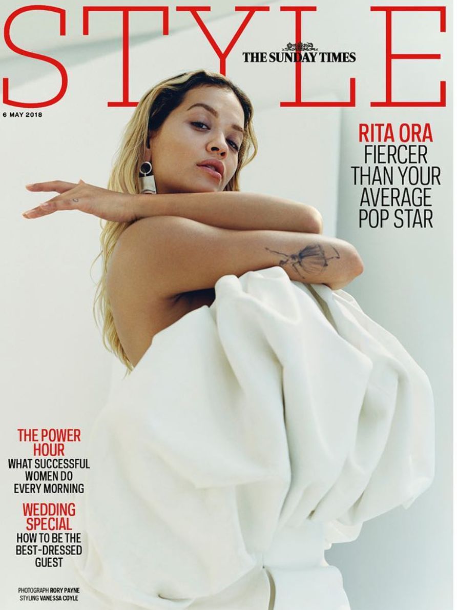 崇尚自由的RitaOra，百变穿衣打破界限