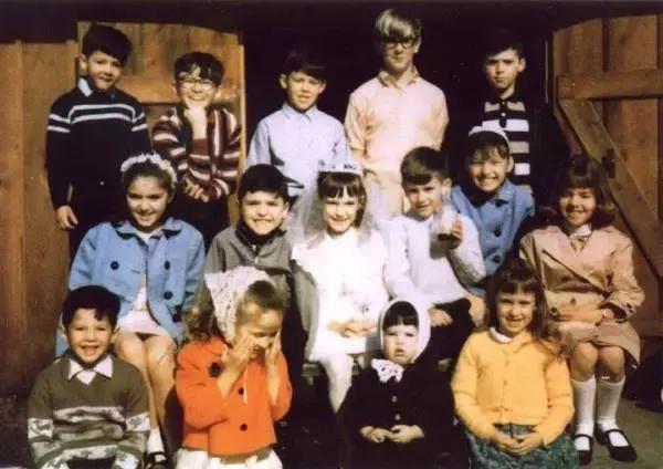 已经步入花甲之年,已进入了花甲之年