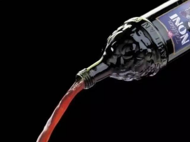 诺丽果的饮品功效和作用,诺丽果原汁功效及副作用