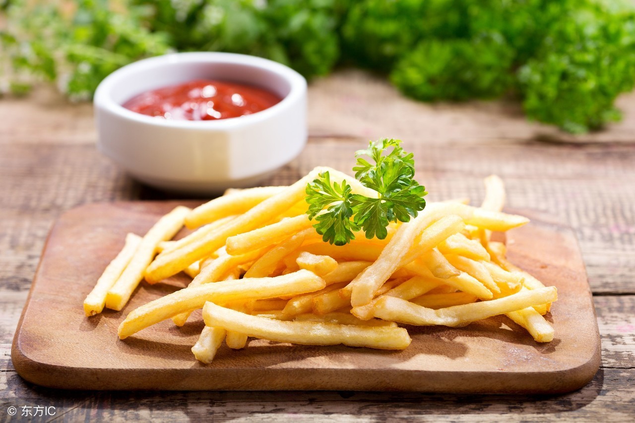 一天到晚放屁都是臭屁怎么回事,解决一直放屁的小妙招