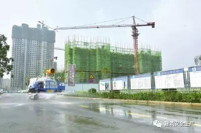 拒绝雾霾，还以蓝天，建筑工地扬尘该如何防治？