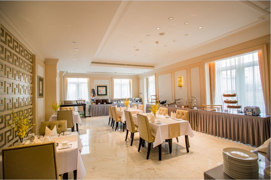 贪玩妈妈亲测这座度假圈中的高颜值古堡，还是一家青少年国际营地