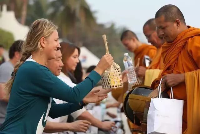 旅游中去寺庙亲身经历几个建议,寺庙里最忌讳的是什么