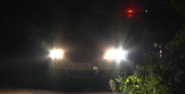 女子深夜撸串被陌生男子搭讪,陌生男生约女生吃夜宵